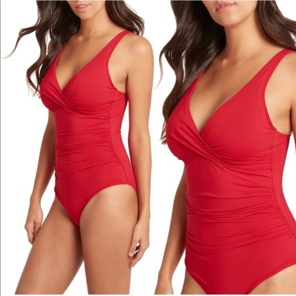Sea Level Cross Front Multifit One Piece Swimsuit Size 6